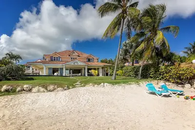 Image de Villa Marine***** sur la plage du lagon