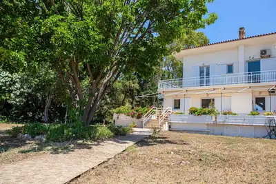 Image de Cottage avec jardin et vue mer