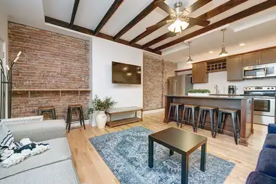 Image de Le Schenley! 8 chambres / 5 salles de bain! 22 couchages! 4 x Parking gratuit!