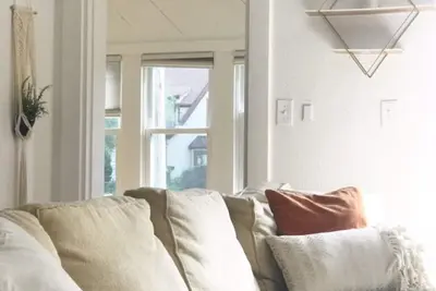 Image de Chaleureuse maison éclectique au coeur de Minneapolis!