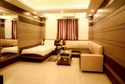 Image de Dhanbad Suite Salle 2