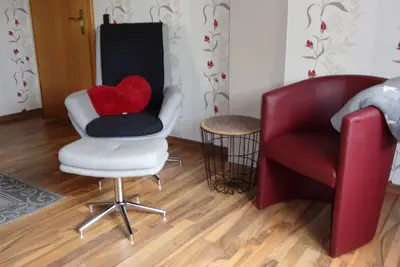 Image de Appartement confortable avec terrasse et cuisine entièrement équipée