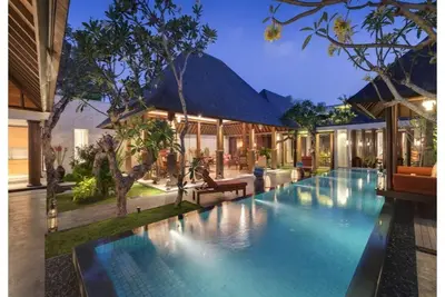 Image de Villa de luxe 3 chambres Seminyak Eat Street, près de la plage