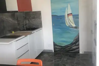Studio \"Balcon avec vue sur la mer\"
