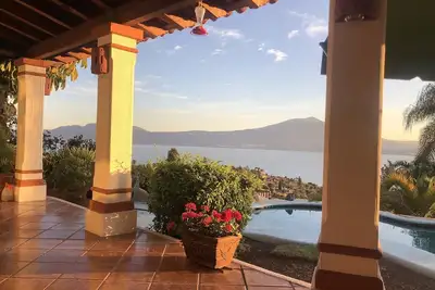 Image de Villa vue lac et montagne