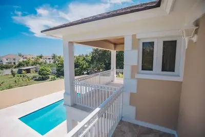 Image de Tropical Haven - Un paradis tropical dans l’est de Nassau! Aucun Dommage Ouragan