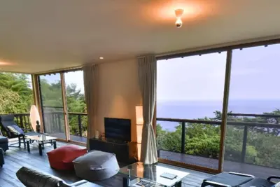 Image de Kando Izu Inatori · Paysage d'Ukiyo-e! Une maison de luxe à Izu avec une atmosphère japonaise, un grand balcon avec barbecue et une vue sur la mer depuis le bain