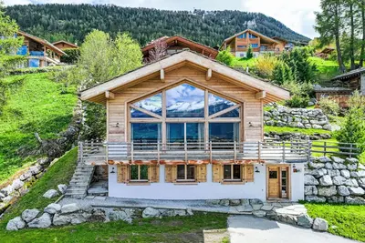 Image de Chalet Jadi by Interhome