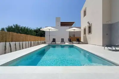 Image de Es Trenc Pool-Beach House Xaloc 99 by Interhome
