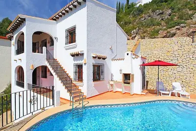 Del Azahar by Interhome