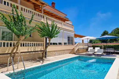 Image de Appartement Olga by Interhome