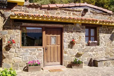 Image de Potes Vinon - Cabaña by Interhome