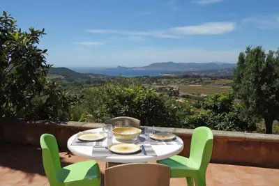 Image de Les Vignes by Interhome