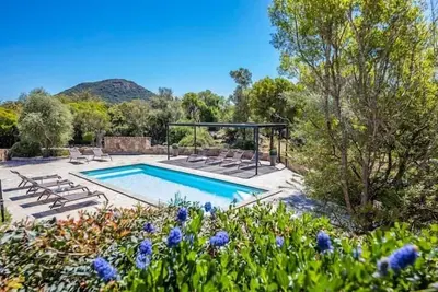 Image de Villa 18, plage, piscine, cinéma, 400m²