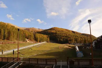 Image de Centre station, 1er étage, piscine, sauna, balcon, télévision, casier à ski, 36m², Les Orres
