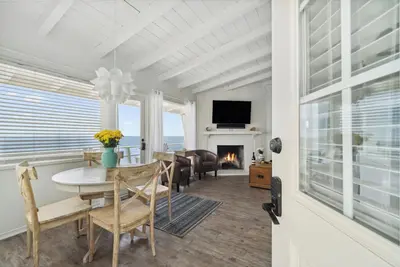 Image de Malibu Carbon Beach Oceanfront Bungalow Six