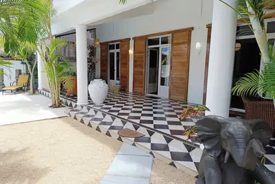 Image de Villa Coloniale où le temps semble s'être arrêté Piscine PRIVÉE *Conciergerie