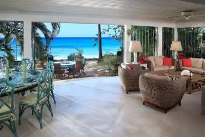 Image de Seascape Villa - Beach Front - 4 Bedrooms