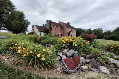 Image de Place historique du ruisseau Plum - charmante maison de printemps avec kitchenette