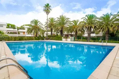 Image de Les Cyprianes by Interhome