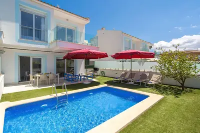 Teresa Beach 2 by Interhome