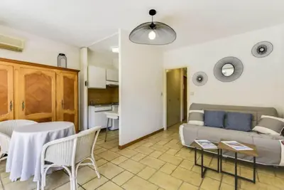 Image de Antares by Interhome
