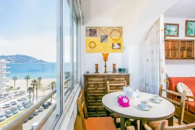 Image de Roses Holiday Center by Interhome