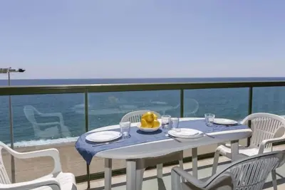 Image de Appartement Verd by Interhome