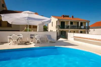 Image de Appartement Orebić by Interhome