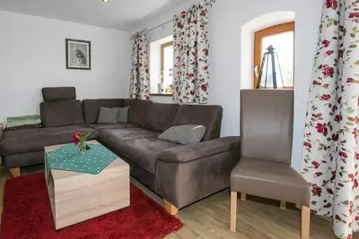 Image de Ebenerdige Ferienwohnung fĂĽr 2-5 Personen mit Kaminofen