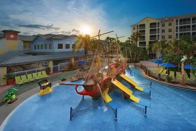 Image de Résidence ultra luxueuse Grand Luxxe avec 1 lit CONFIRMÉ Semaine de Pâques du 10 au 17 avril 2021!