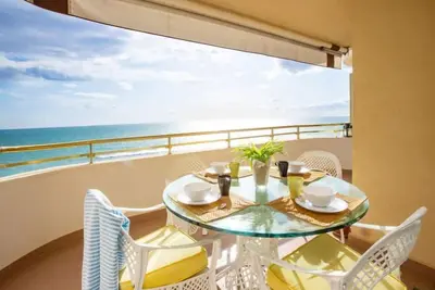 Image de Front Beach by Interhome
