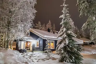 Lomaylläs b19 / palovaarankaarre 2 b by Interhome
