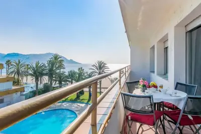 Image de Roses Holiday Center by Interhome