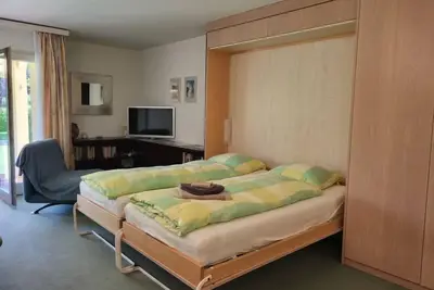 Image de Residenza Parcolago Apt 018 mit Garten by Interhome