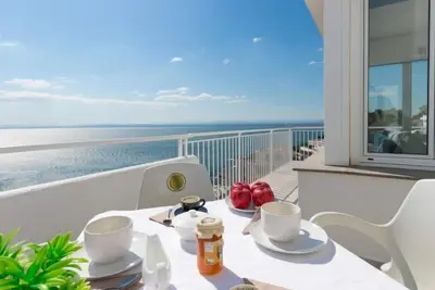 Image de Jeroni Pau by Interhome