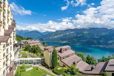 Image de Komfort Maisonette, Dorint Blümlisalp by Interhome