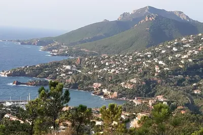 Image de Villa avec superbe vue sur mer, 6 personnes, , proche Cannes et Saint-Tropez