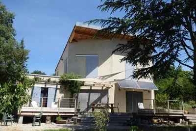 Image de Maison en bois bioclimatique de 110 m2