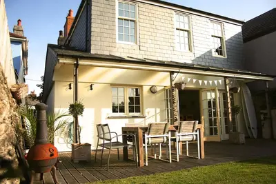 Image de Superbe maison individuelle au coeur de Falmouth. Marchez jusqu'à la plage. Convient aux chiens