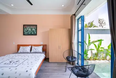 Image de Sunny Flower 5br Maison de Ville ★ Grande Piscine ★ Quartier calme