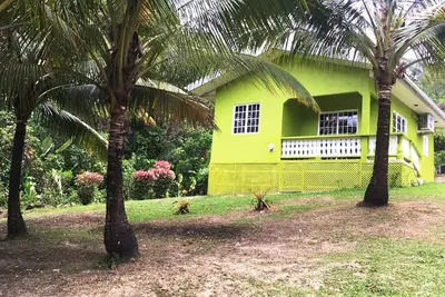 Image de Beach andNature Lovers Cottage près de la plage isolée