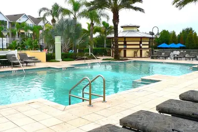 Image de \"Fun In The Sun\" Villa de 2 chambres au premier étage