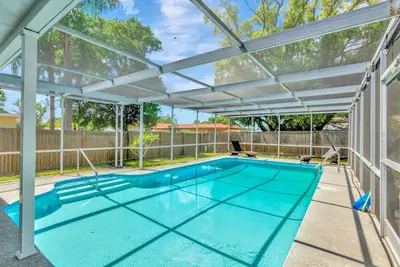 Image de Paradise Pool house près de la célèbre Clearwater Beach!