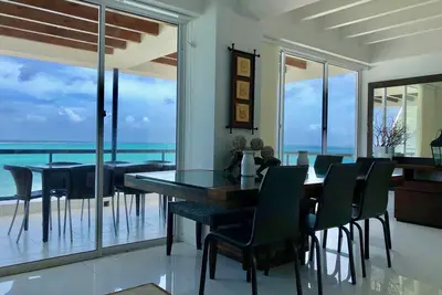 Nouveau Penthouse, Meilleur Emplacement, Vue Imprenable! !