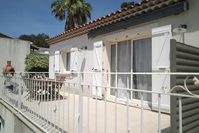 Image de Istres : T2 (2) meublé dans villa au coeur de la provence