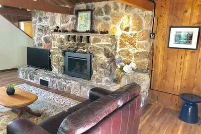 Image de Tranquillité House sur Lewis Creek pour les familles - 12 miles à Yosemite South Gate