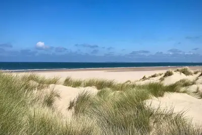 Image de Maison de vacances pour 6 personnes située au pied des dunes, à 100 m de la plage. Vrouwenpolder Zeeland