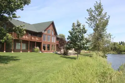 Image de Lac privé, lodge et retraite de 23 acres au sud de Des Moines Ia
