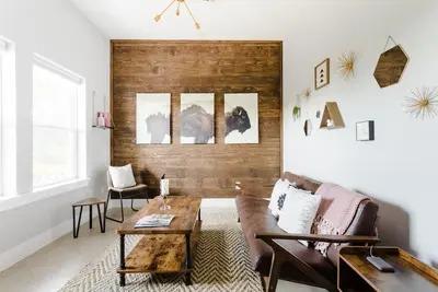 Image de Siège social de Lake Austin Adventure - Maison 100% neuve